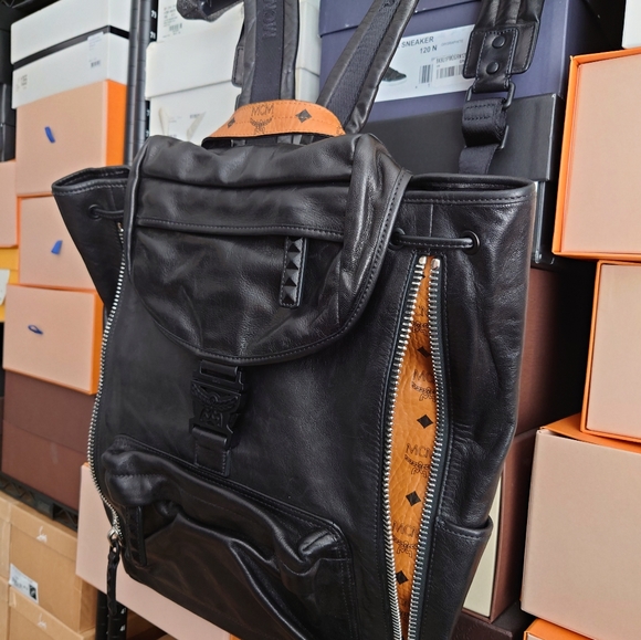 MCM Killian Medium Leather Logo Backpack - Picture 1 of 11